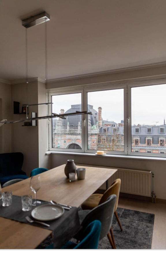 Ruim Appartement Met Prachtig Zicht Op A+ Locatie! Amberes Exterior foto